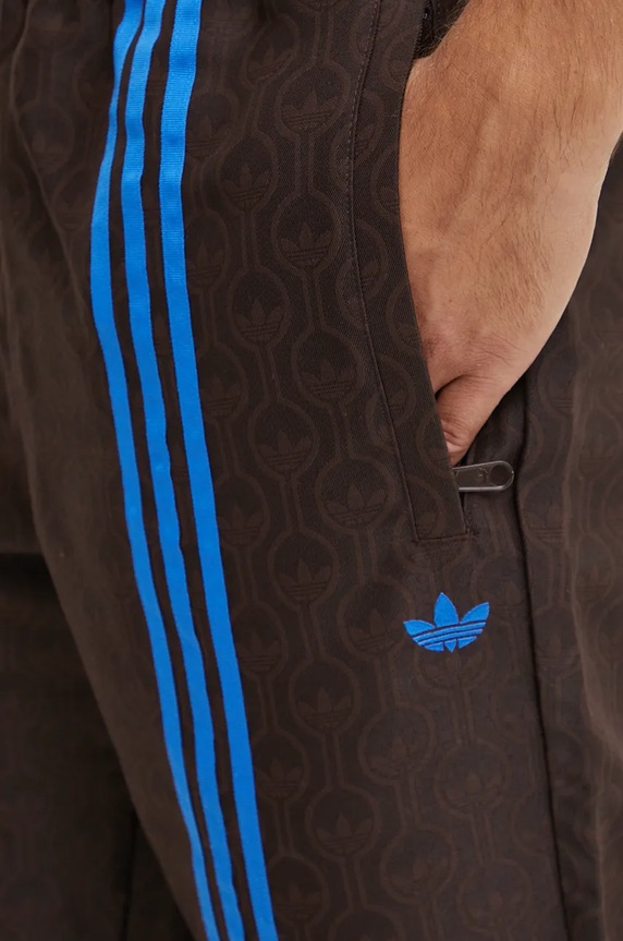 Панталон adidas Originals Club TrackPant кафяв JN5970