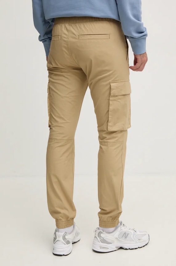 Oblečenie Nohavice Calvin Klein Jeans J30J326438 béžová