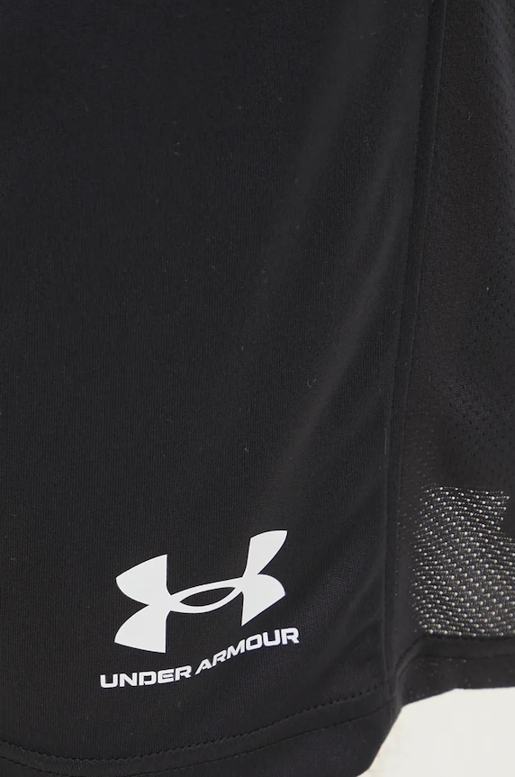 Къс панталон за трениране Under Armour Challenger черен 1379507
