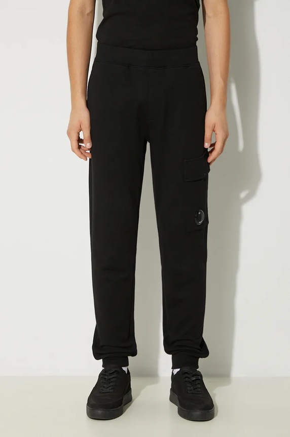 C.P. Company pantaloni della tuta di cotone Diagonal Raised Fleece Cargo Sweatpants cotone nero 17CMSP017A005086W