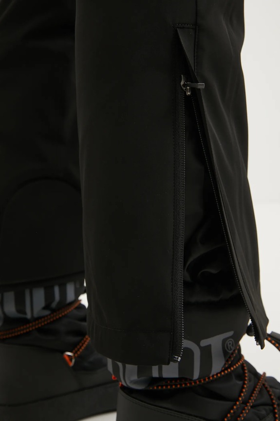 Descente sínadrág Swiss Slim DWMYGD43Y fekete