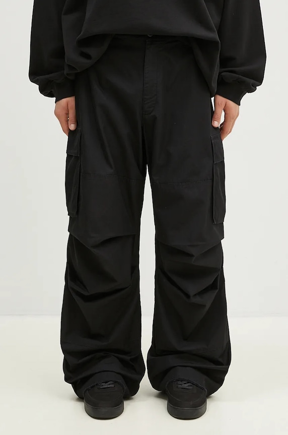 032C spodnie bawełniane ''Overtime'' Cargo Pants gładkie czarny F24.URW.1001.000
