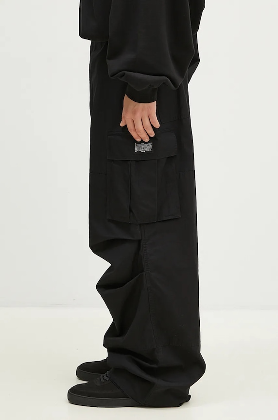 032C spodnie bawełniane ''Overtime'' Cargo Pants F24.URW.1001.000 czarny AW24