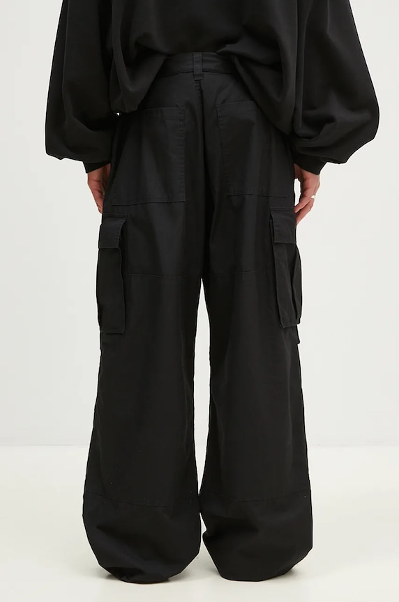 Odzież 032C spodnie bawełniane ''Overtime'' Cargo Pants F24.URW.1001.000 czarny