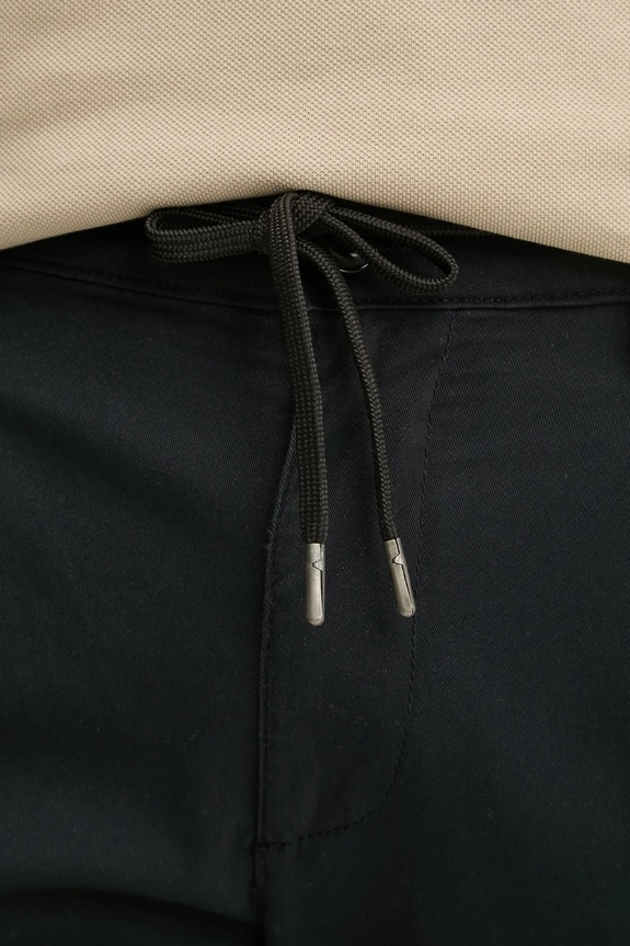 Lindbergh spodnie czarny 30.003127.BLACK