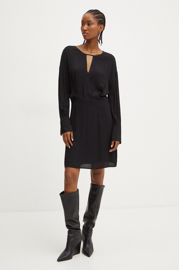 Liu Jo ruha WF4041.T2578 fekete AW24