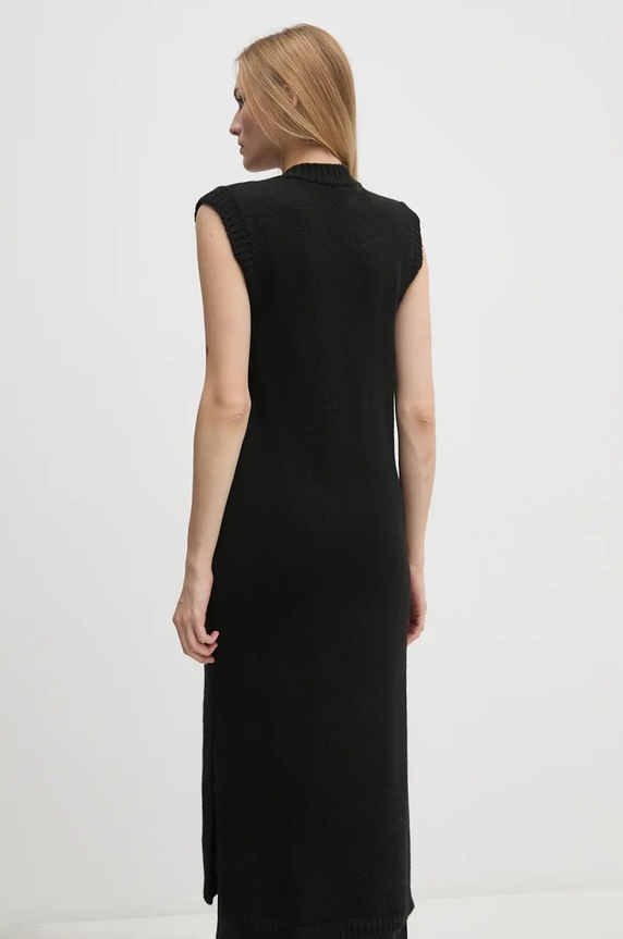 Ρούχα Φόρεμα από μείγμα μαλλιού Sisley 1276MV00T μαύρο