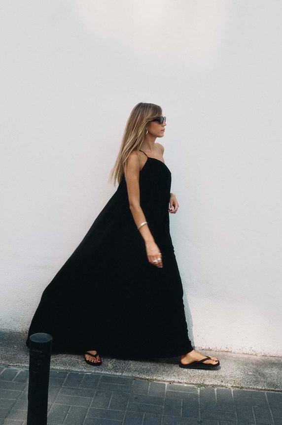 MUUV. sukienka AISE sukienka.dluga.AISE