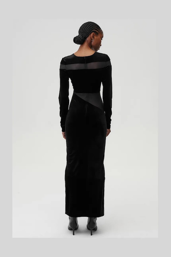 Oblečení Šaty Undress Code Velvet Sky Dress 732UC černá