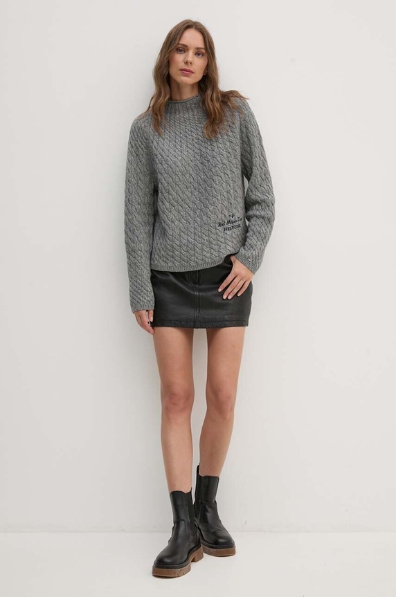 Tommy Hilfiger maglione in lana WW0WW42144 grigio AW24