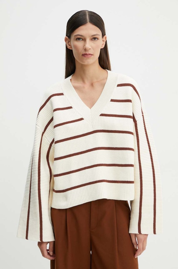 Gestuz sweter okrągły beżowy 10909268