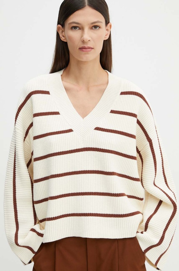 Gestuz sweter beżowy 10909268