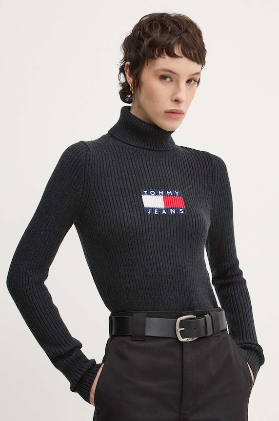 Svetr z vlněné směsi Tommy Jeans rolák šedá DW0DW18678