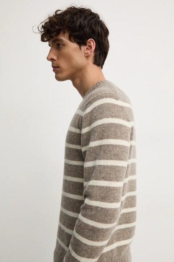 United Colors of Benetton sweter wełniany okrągły beżowy 103MK107U