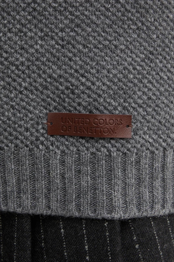 United Colors of Benetton vesta de lana 1344U601H gri