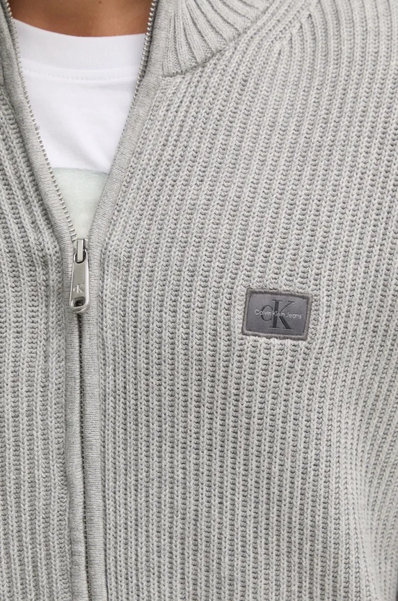 Памучна жилетка Calvin Klein Jeans J30J326197 сив