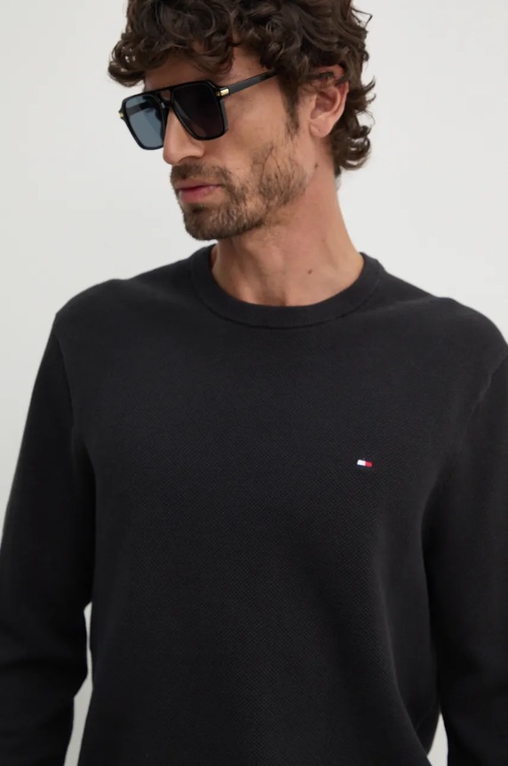 Tommy Hilfiger svetr pánský bavlněný černá MW0MW36347