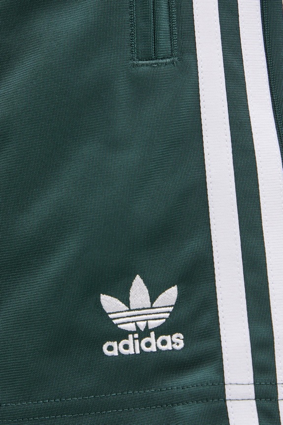 Ρούχα Σορτς adidas Originals Firebird IY7210 πράσινο