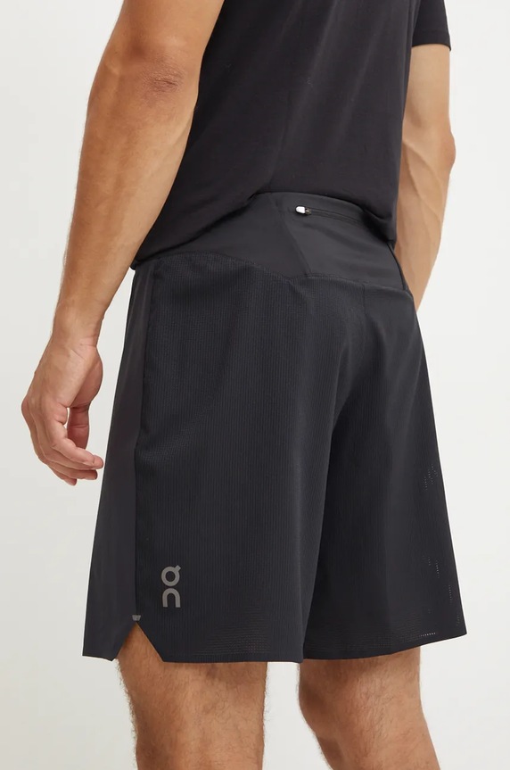 Oblečení Běžecké šortky On Lightweight 1ME11530553 černá