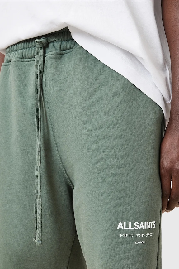 Ρούχα Βαμβακερό σορτσάκι AllSaints UNDRGRND SWEATSHORT M002TC πράσινο