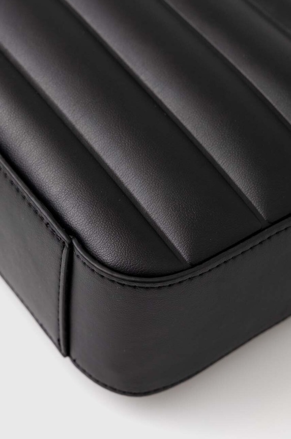 Kabelka Calvin Klein černá K60K612114