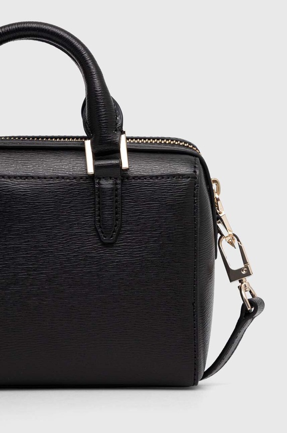 Doplňky Kožená kabelka Dkny R42DKE19 černá