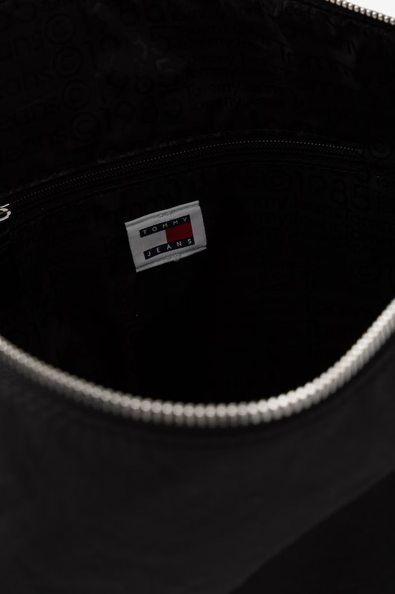 Tommy Jeans tote torba za žene AW0AW16265 crna