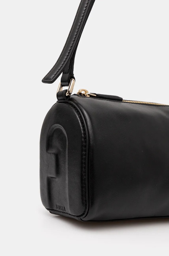 Usnjena torbica Furla črna WE00717.BX3363.O6000