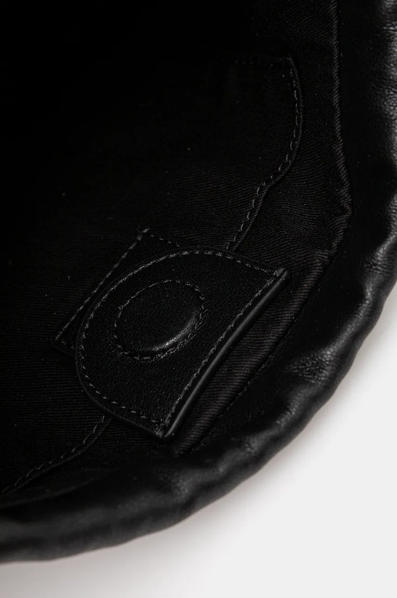 Kabelka A.P.C. Sac Ninon Mini PUAAT.F61582.LZZ černá