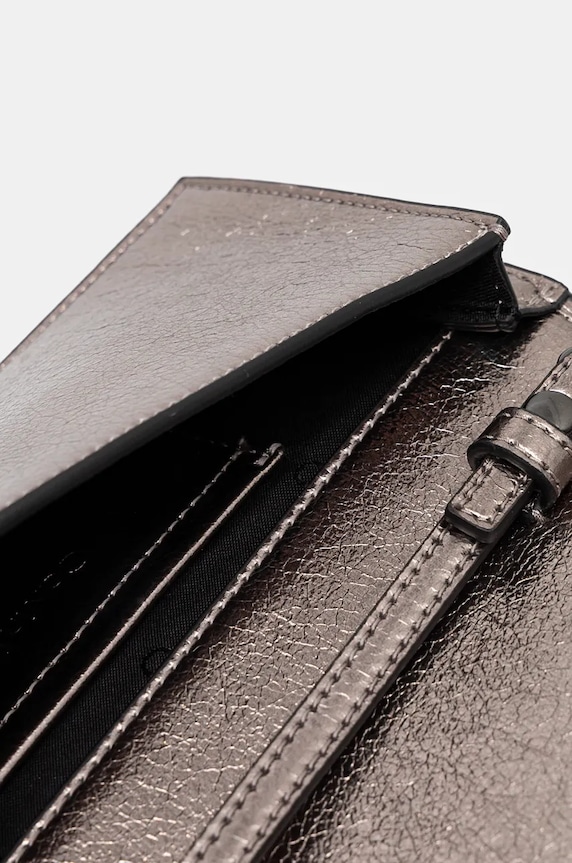 Calvin Klein kopertówka srebrny K60K612698