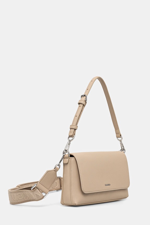 Calvin Klein torebka K60K612902 beżowy SS25