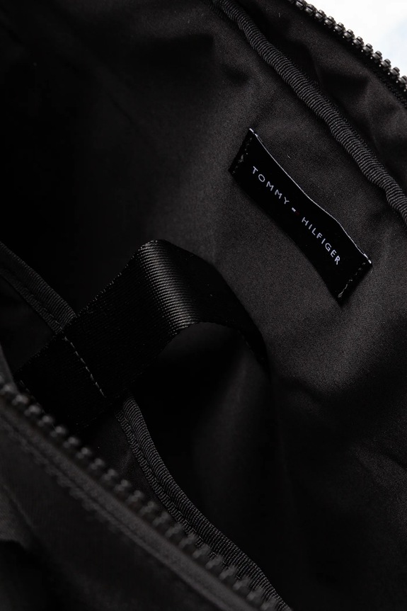 Taška Tommy Hilfiger AM0AM12699 černá
