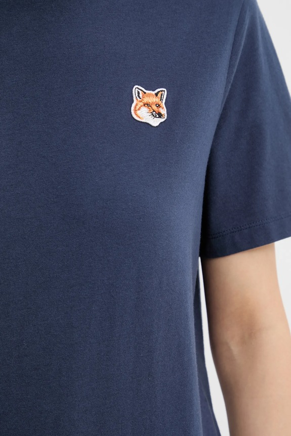 Βαμβακερό μπλουζάκι Maison Kitsuné Fox Head Patch σκούρο μπλε LW00105KJ0008