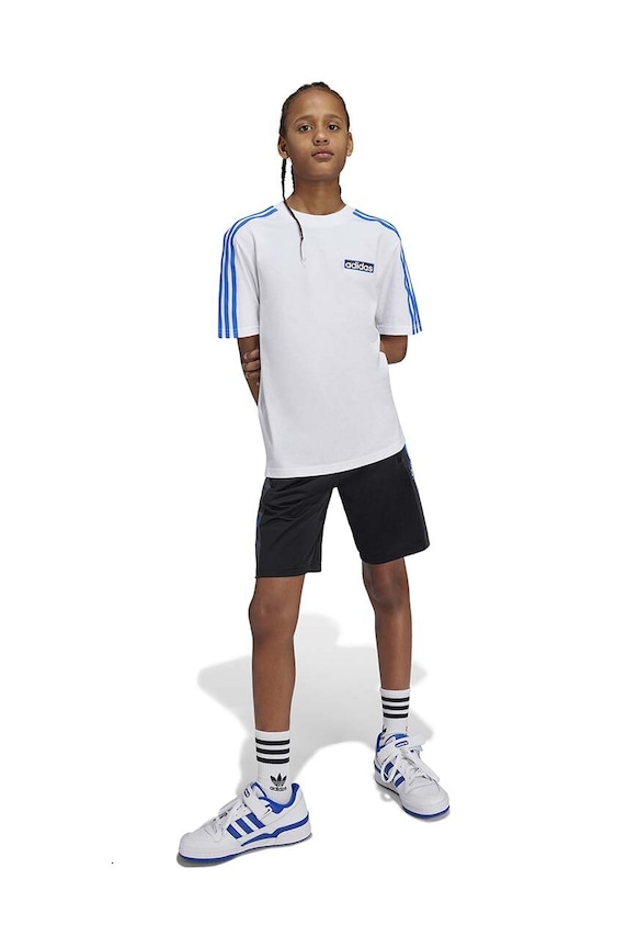 Детска памучна тениска adidas Originals TEE памук бял IW6010