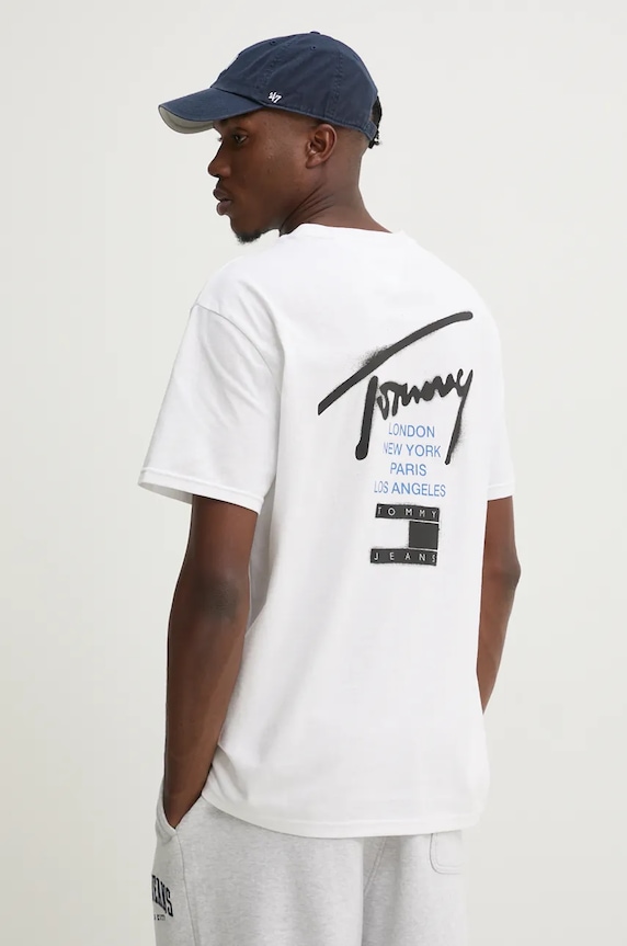 Tommy Jeans t-shirt nadruk biały DM0DM18529