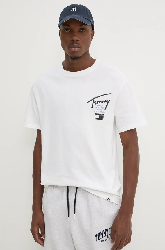 Odzież Tommy Jeans t-shirt DM0DM18529 biały