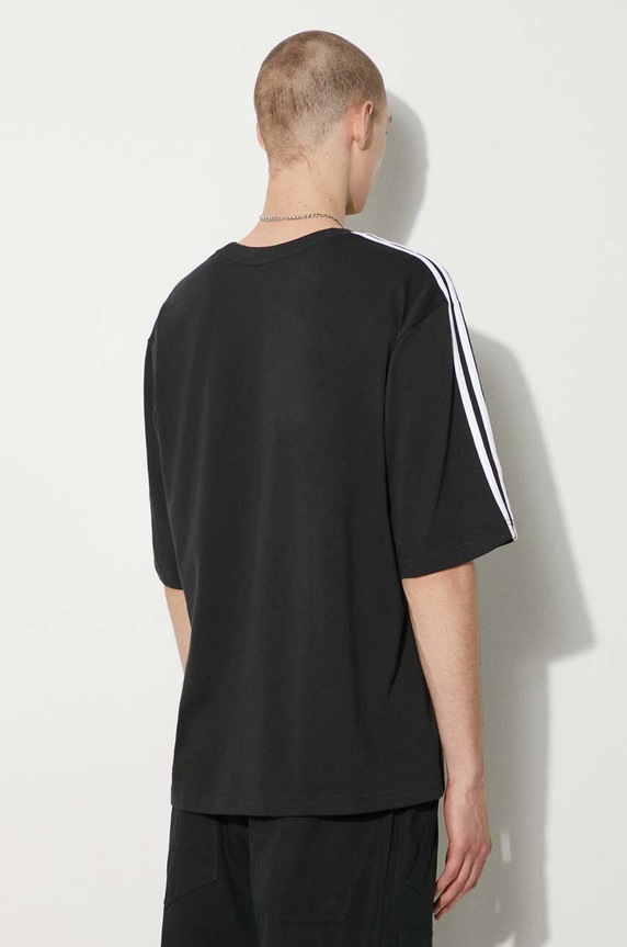 Clothing adidas Originals cotton t-shirt Oversize Tee IZ1832 black