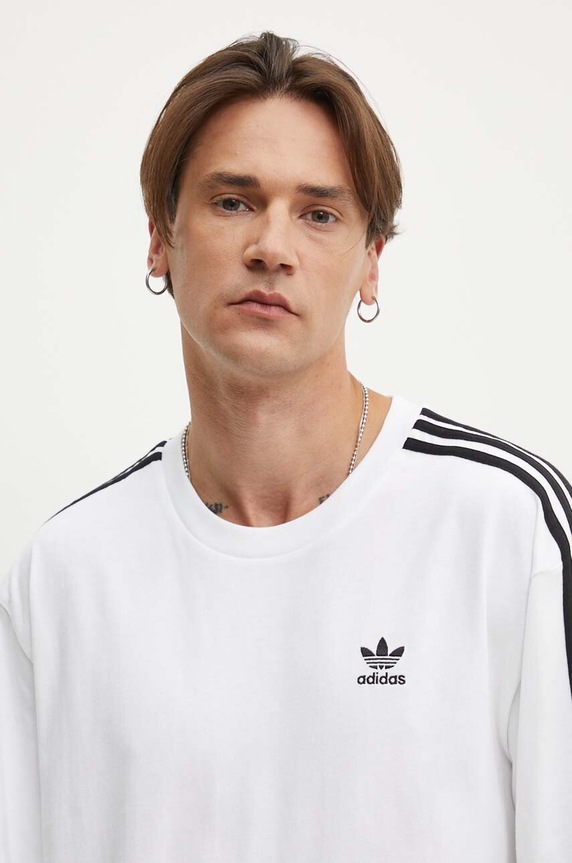 Bavlněné tričko adidas Originals Adicolor IZ2474 bílá