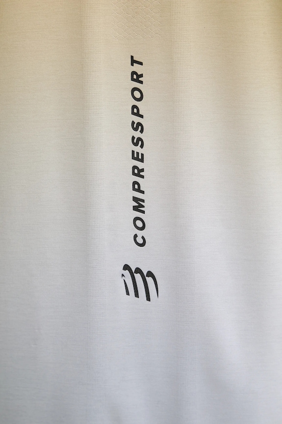 Μπλουζάκι για τρέξιμο Compressport Performance ATSM492 κίτρινο