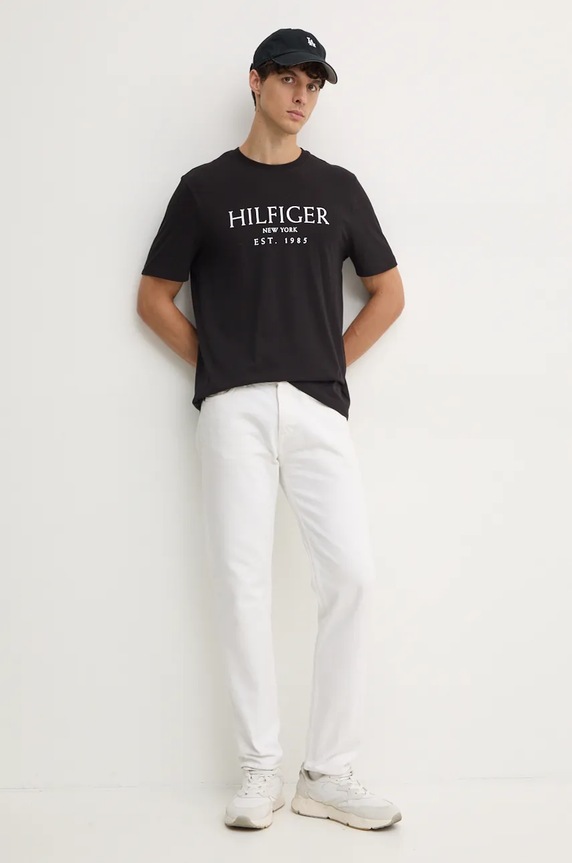 Bavlnené tričko Tommy Hilfiger MW0MW36499 čierna AW24
