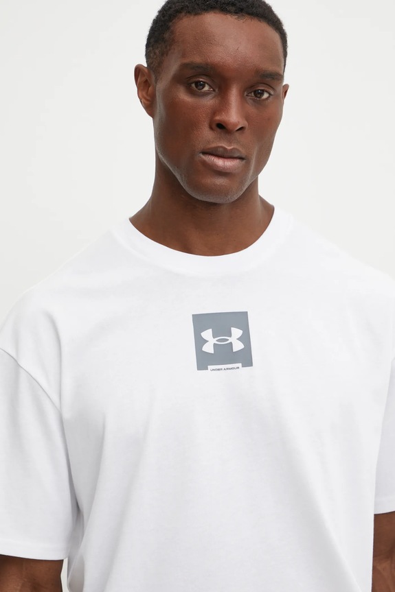 Βαμβακερό μπλουζάκι Under Armour HW OS BOX λευκό 1386803