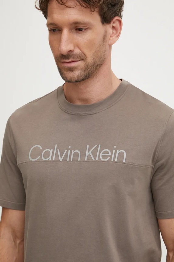 Calvin Klein Performance t-shirt barna 00GMF4K142