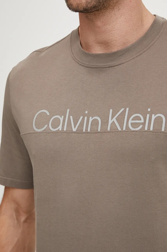 Calvin Klein Performance t-shirt 00GMF4K142 barna