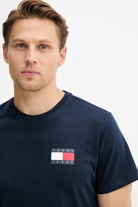 Abbigliamento Tommy Jeans T-shirt da uomo in cotone DM0DM20740 blu navy