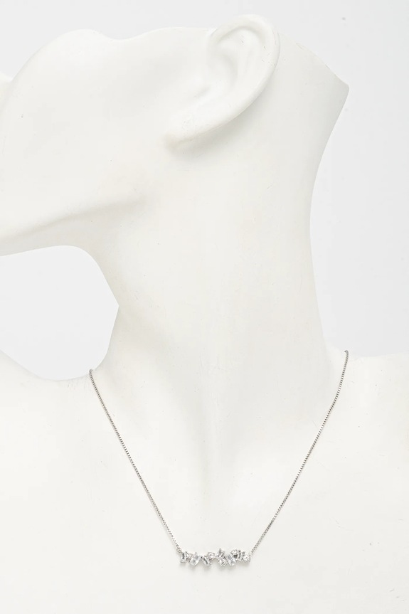 Guess naszyjnik CHANDELIER JUBN05.358JW srebrny AW25