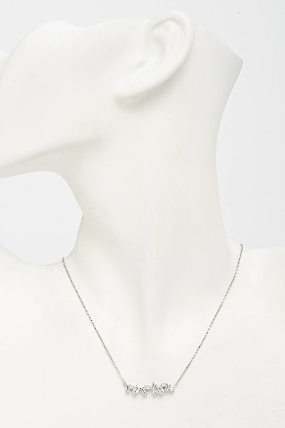 Guess naszyjnik CHANDELIER JUBN05.358JW srebrny AW25