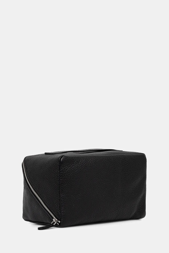 Coccinelle kosmetyczka skórzana E5.MUK.95.G2.01 czarny AW25