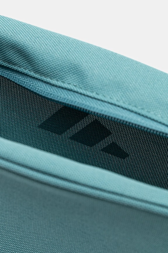 Chłopiec adidas Performance piórnik JN2709 zielony