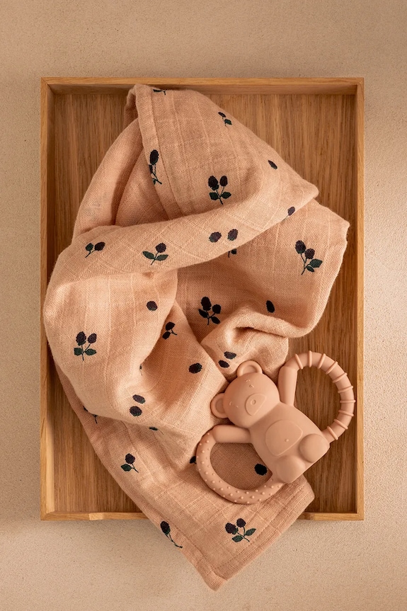 Detské hryzátko Liewood Magdalene Mr Bear Teether LW20175.9BYA oranžová AW25