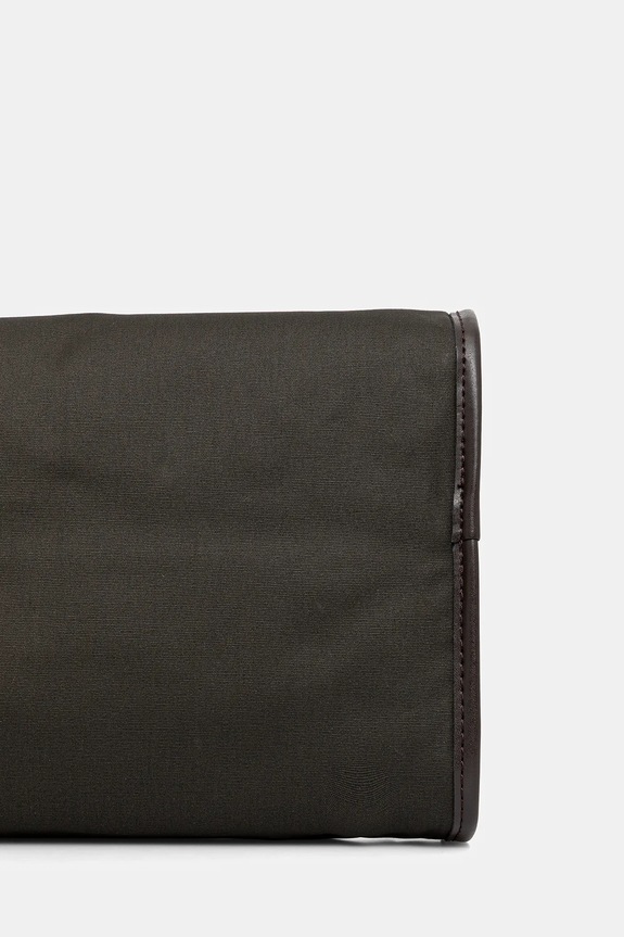 Kiegészítők Barbour kozmetikai táska MAC0398 zöld
